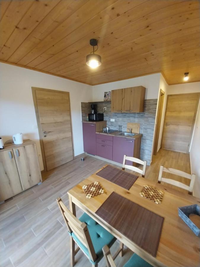 Apartments At Klemen Zgornje Gorje ภายนอก รูปภาพ