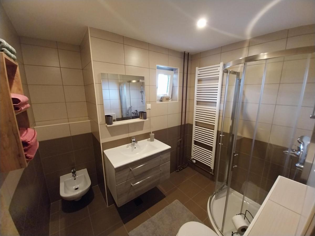 Apartments At Klemen Zgornje Gorje ภายนอก รูปภาพ